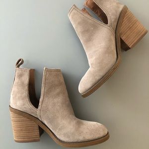Steve Madden Sharini Bootie - Size 8.5